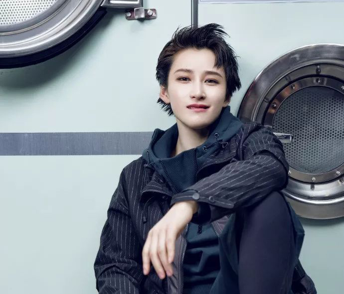 17位内蒙女星 17朵草原上美丽的花 个个又美又实诚 比江南美女更耐看