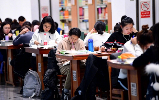 研究生毕业最高补助10万？还有买房补贴？难怪越来越多人开始考研