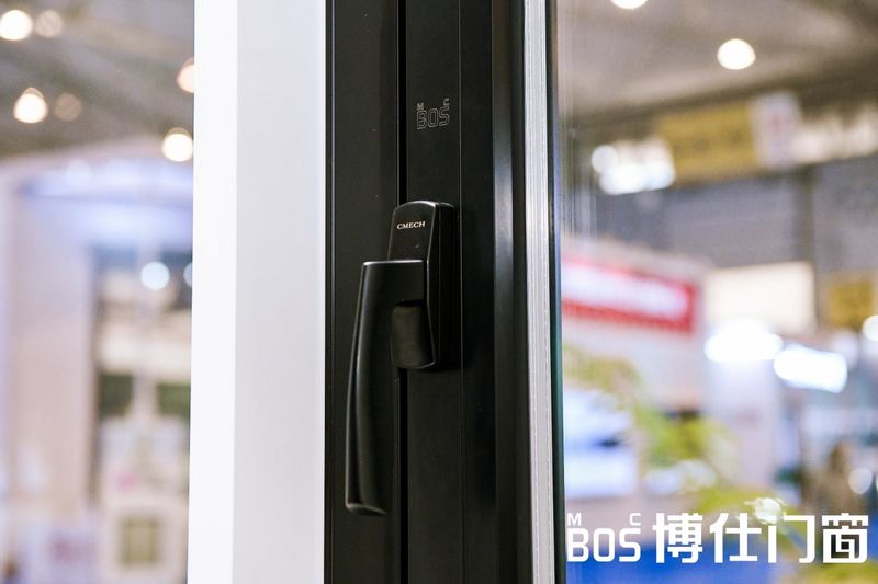 聚焦私宅空间 博仕门窗在成都门窗博览会持续吸睛