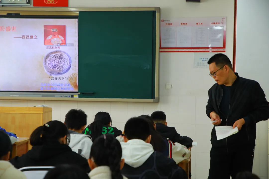 壽光圣城中學(xué)初中部:視導(dǎo)領(lǐng)航助成長(圖11) 壽光圣城中學(xué)初中部:視導(dǎo)領(lǐng)航助成長(圖11)