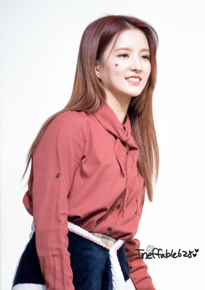 创3选手碾压青你2？北大高颜值女学霸，还有在韩solo出道的女爱豆