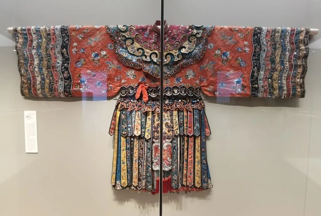 假期还没出门？雨雨雨模式，幸好还能去……