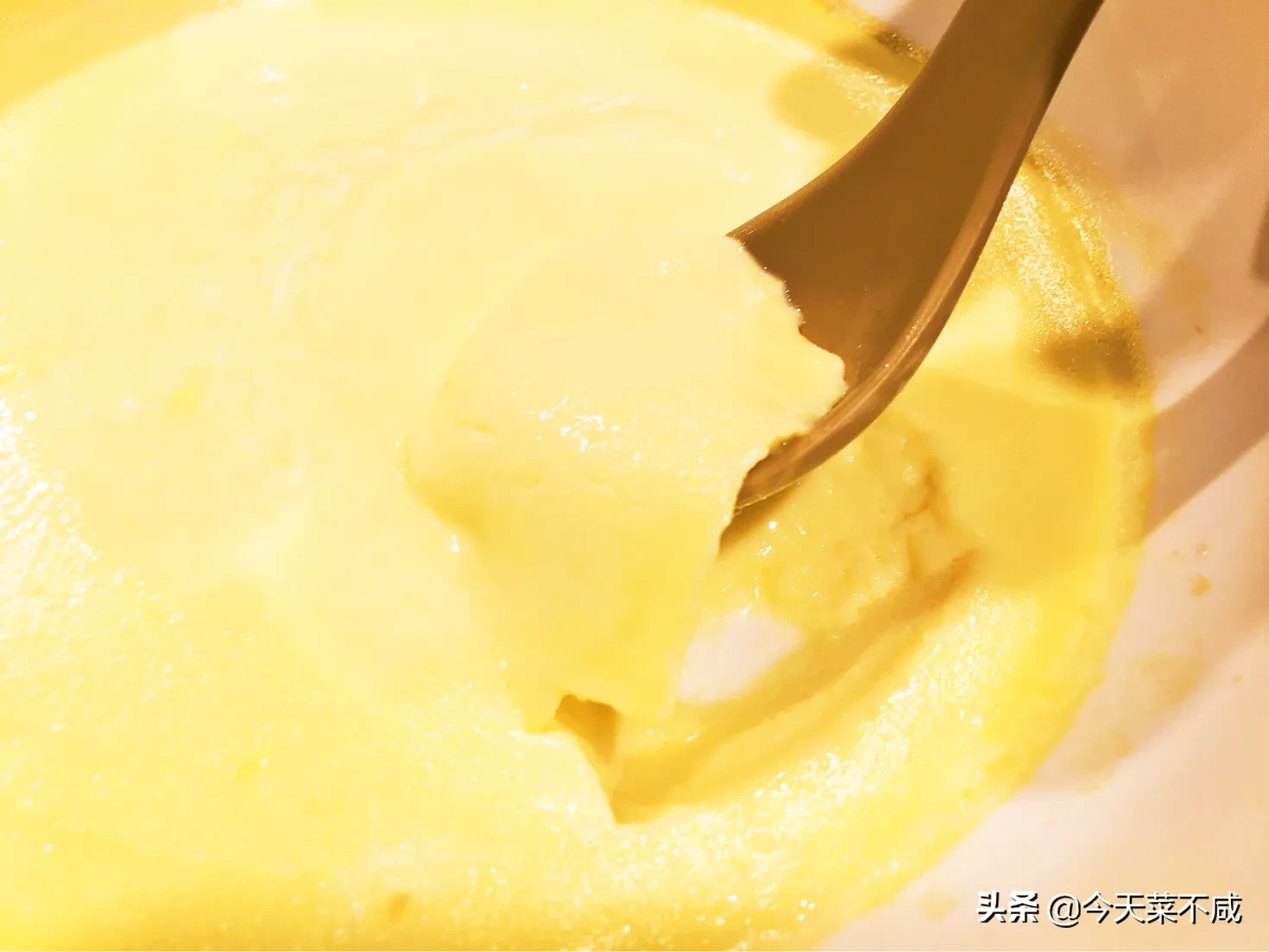 豆腐炒鸡蛋的做法(嫩滑美味，家常豆腐炒鸡蛋)