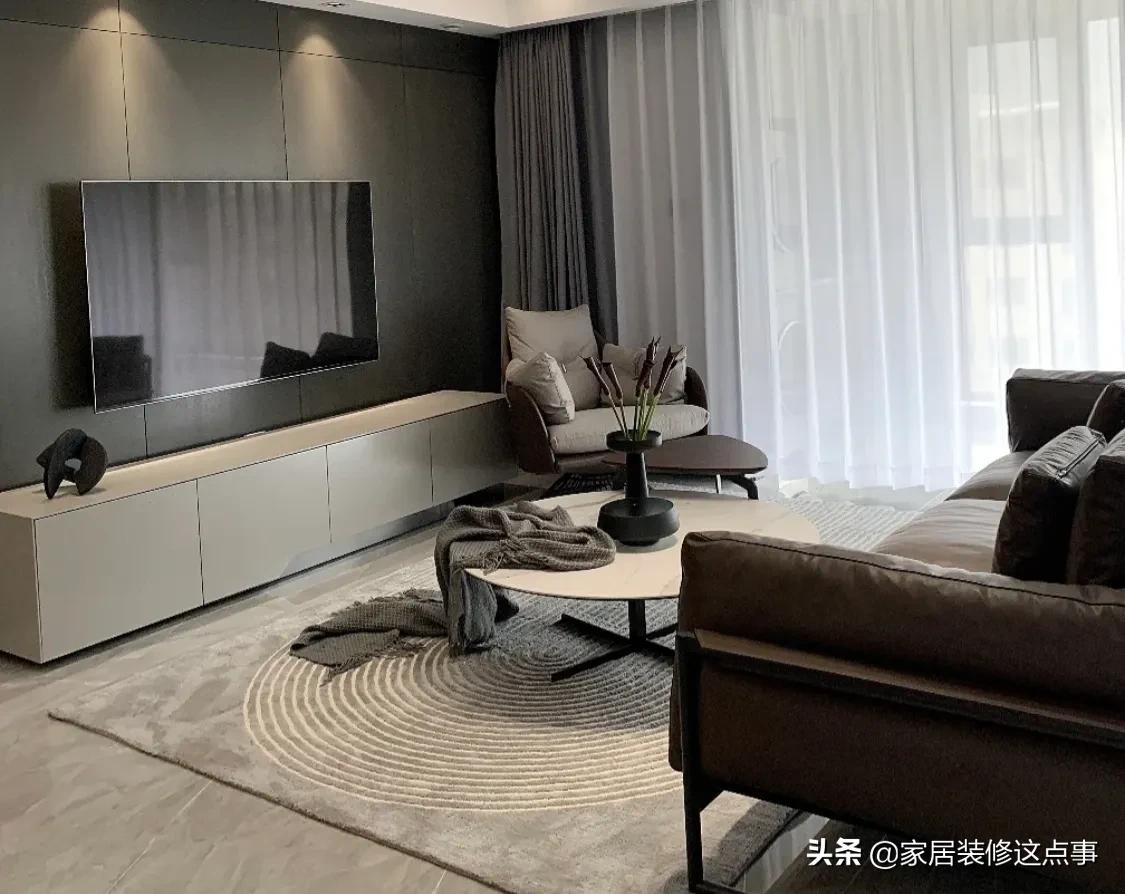 别被“网红家居”带偏了，有些设计看似“高大上”，实际华而不实