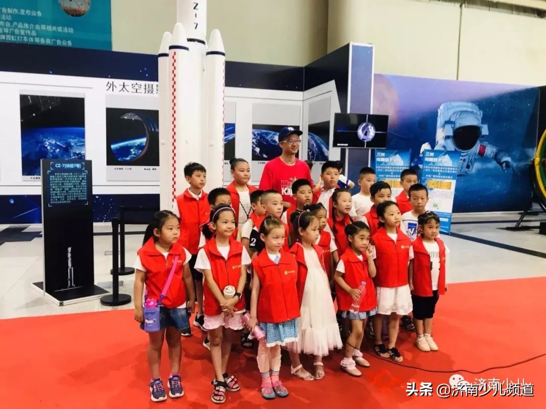 济南广电青少年口才播音班——暑期实践课堂