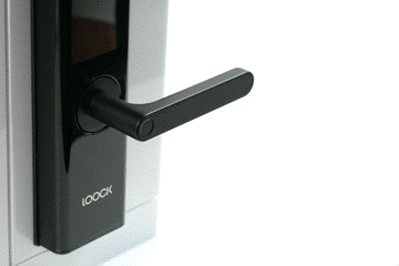 家庭守护第一关卡！五大智能门锁横评：安全原来这么多门道