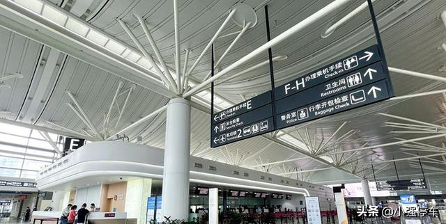 禄口机场停车费多少钱一天，南京禄口机场附近停车场有哪些便宜点