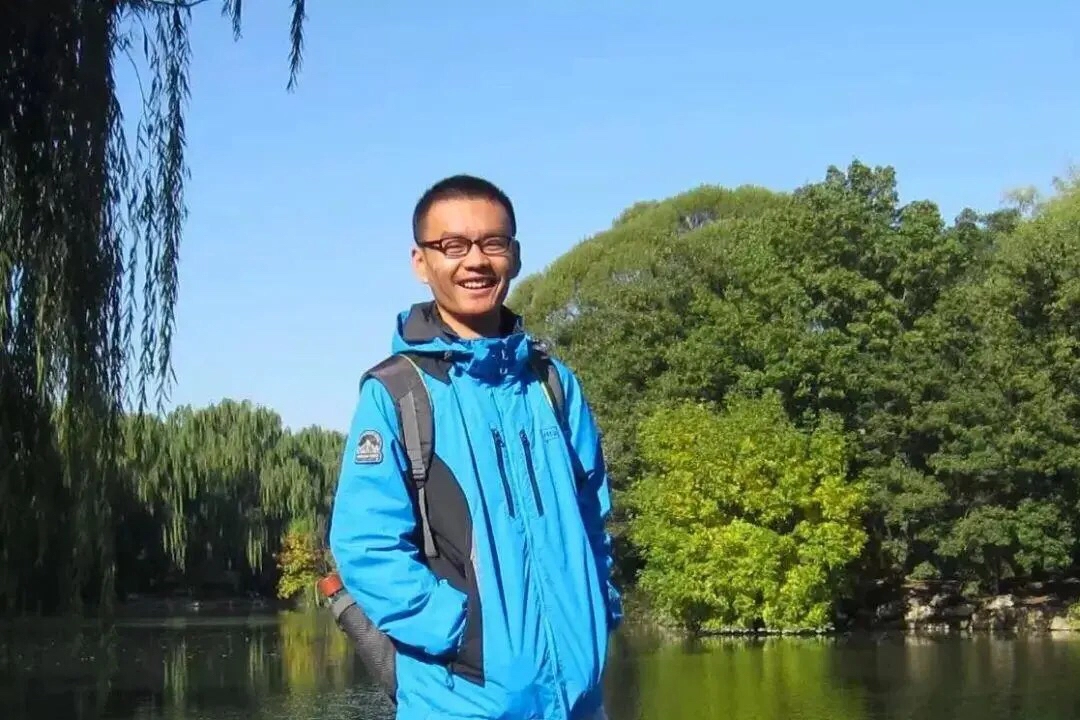 北大给山东平邑第一中学发来喜报：祝贺该校毕业生荣获学习优秀奖