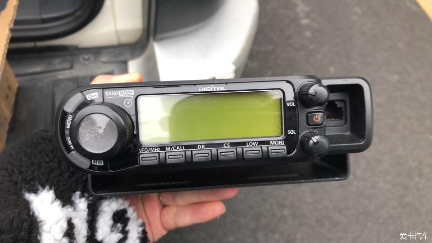奶爸的自驾“遛娃神器”？丰田FJ酷路泽提车，轻度改装分享