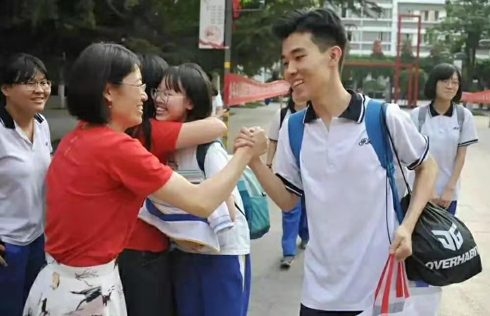 2021年内蒙古提前批录取，复旦628分，北师大615分