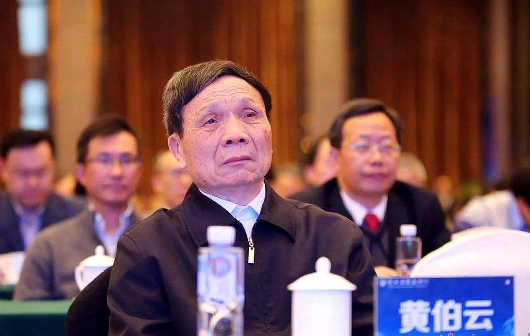 他任校长十年，带领中南大学成为省内第一，还曾“感动中国”