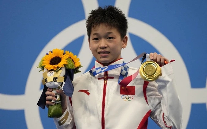 全红婵家果园生意火爆，网友赞不绝口，本尊也回应好吃