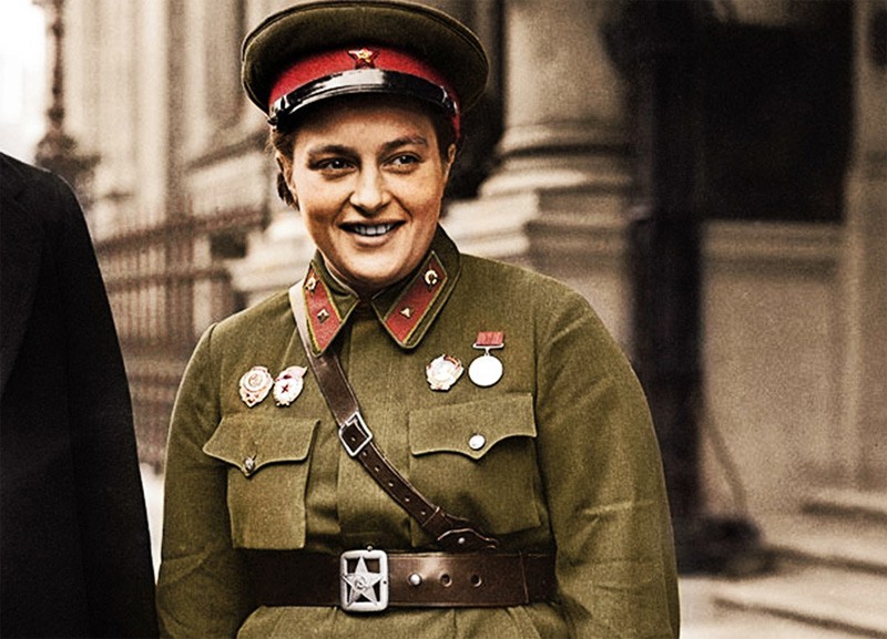 柳德米拉·帕夫利琴科狙杀309名德国士兵(女狙击手柳德米拉死因)-图3