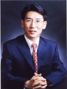 为什么广大学子都想去清华北大？清华大学宣传片爆红网络