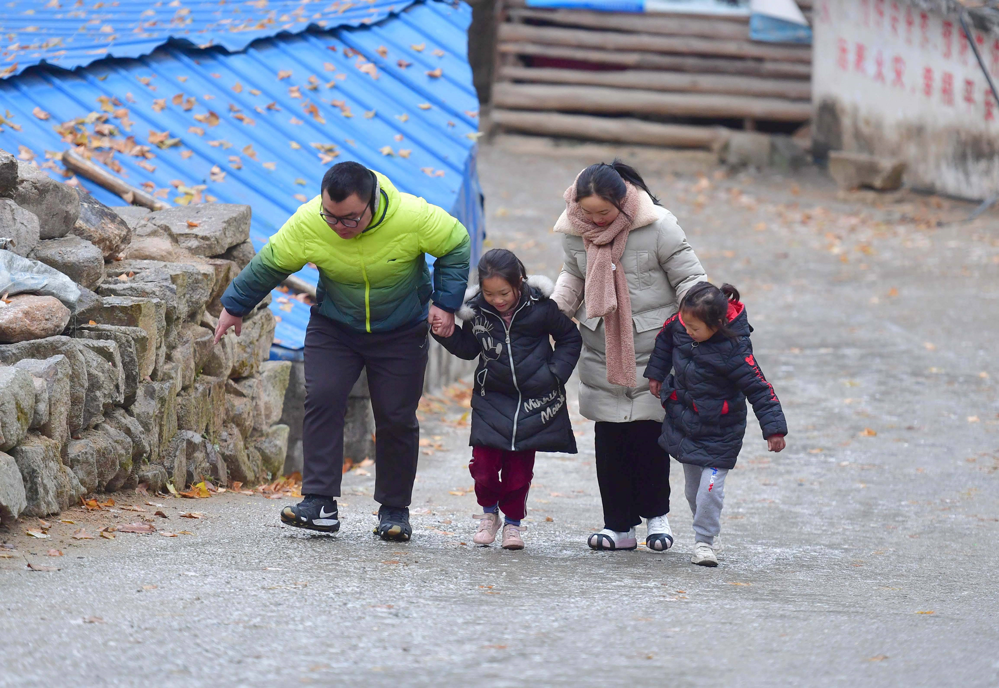 古天乐捐赠的“希望小学”被废弃，和当地教育事业发展有关吗？