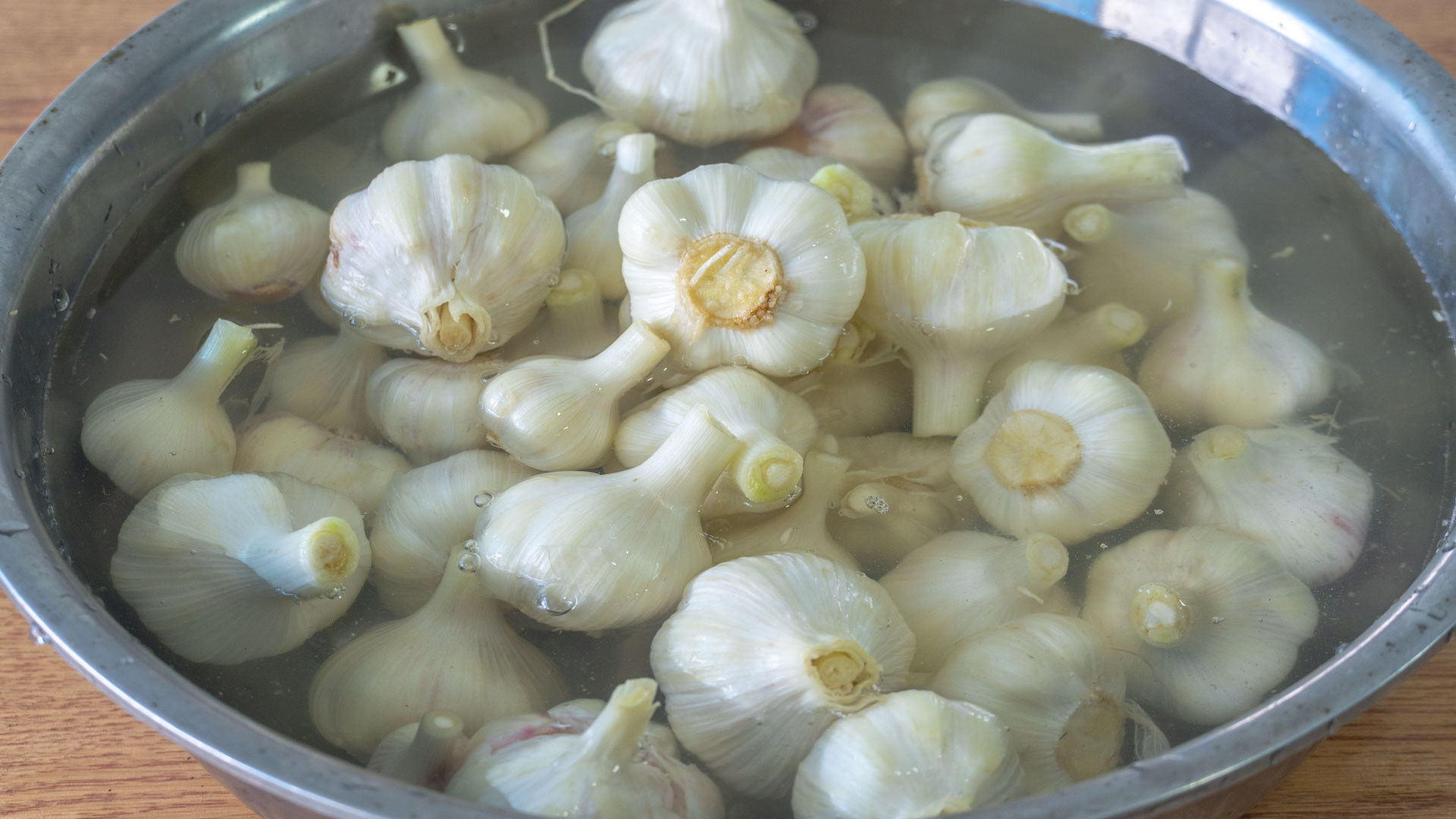 寒春易感冒，饮食注意少酸多辛，多吃“3白3红3黄”，顺利过春寒