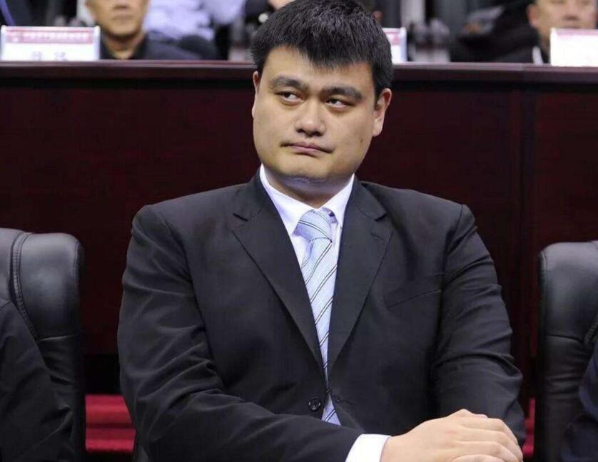 nba球员哪些是中国国籍(NBA中这些人都有华人血统 除了林书豪 有一位大佬的母亲是中国人)