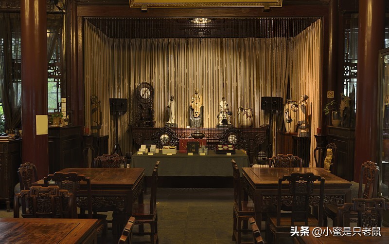 店铺门面装修攻略：打造吸睛亮点，提升客流转化