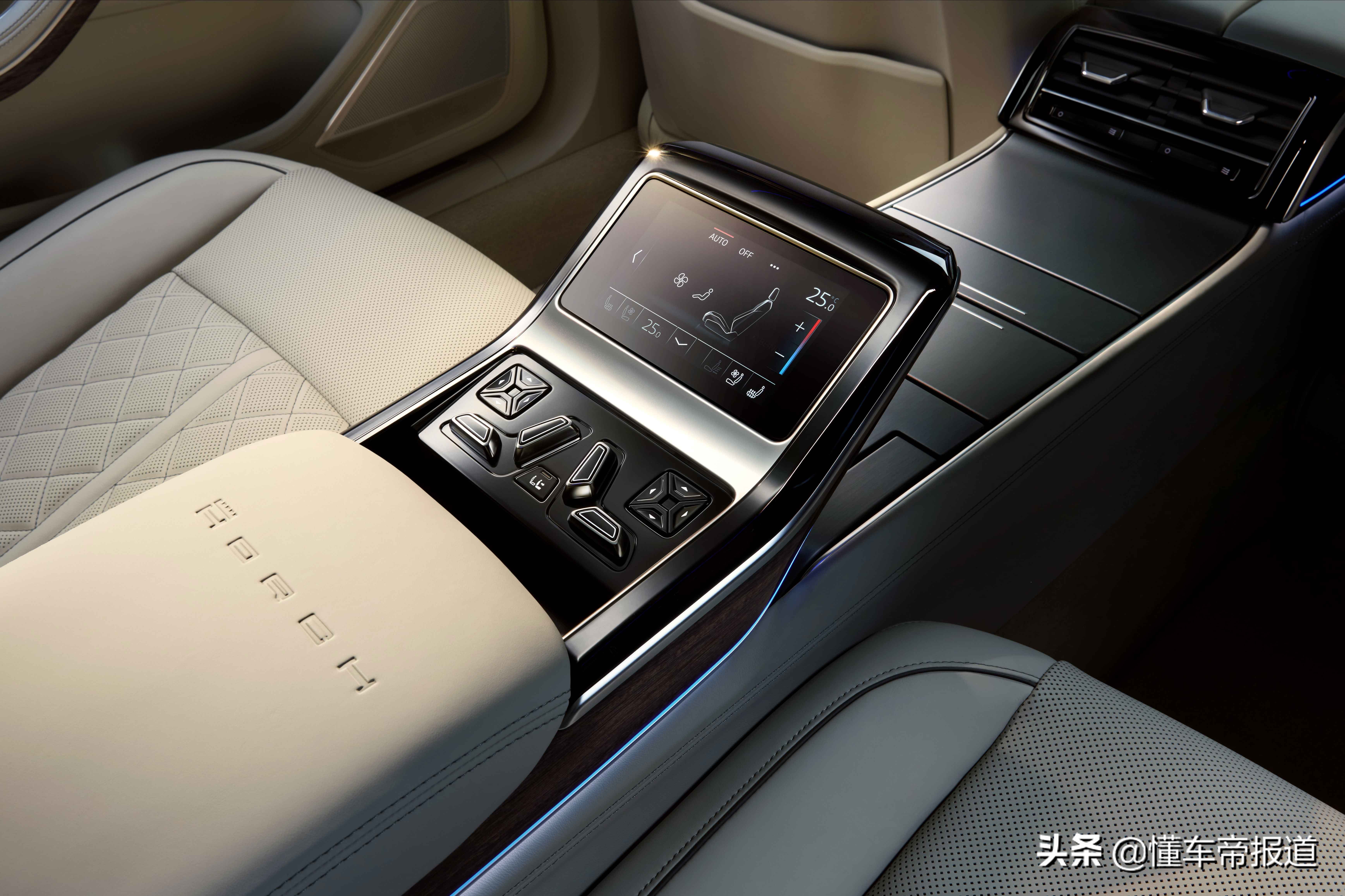 新车 | 中国专属！奥迪A8L Horch发布，车身再加长、对标迈巴赫
