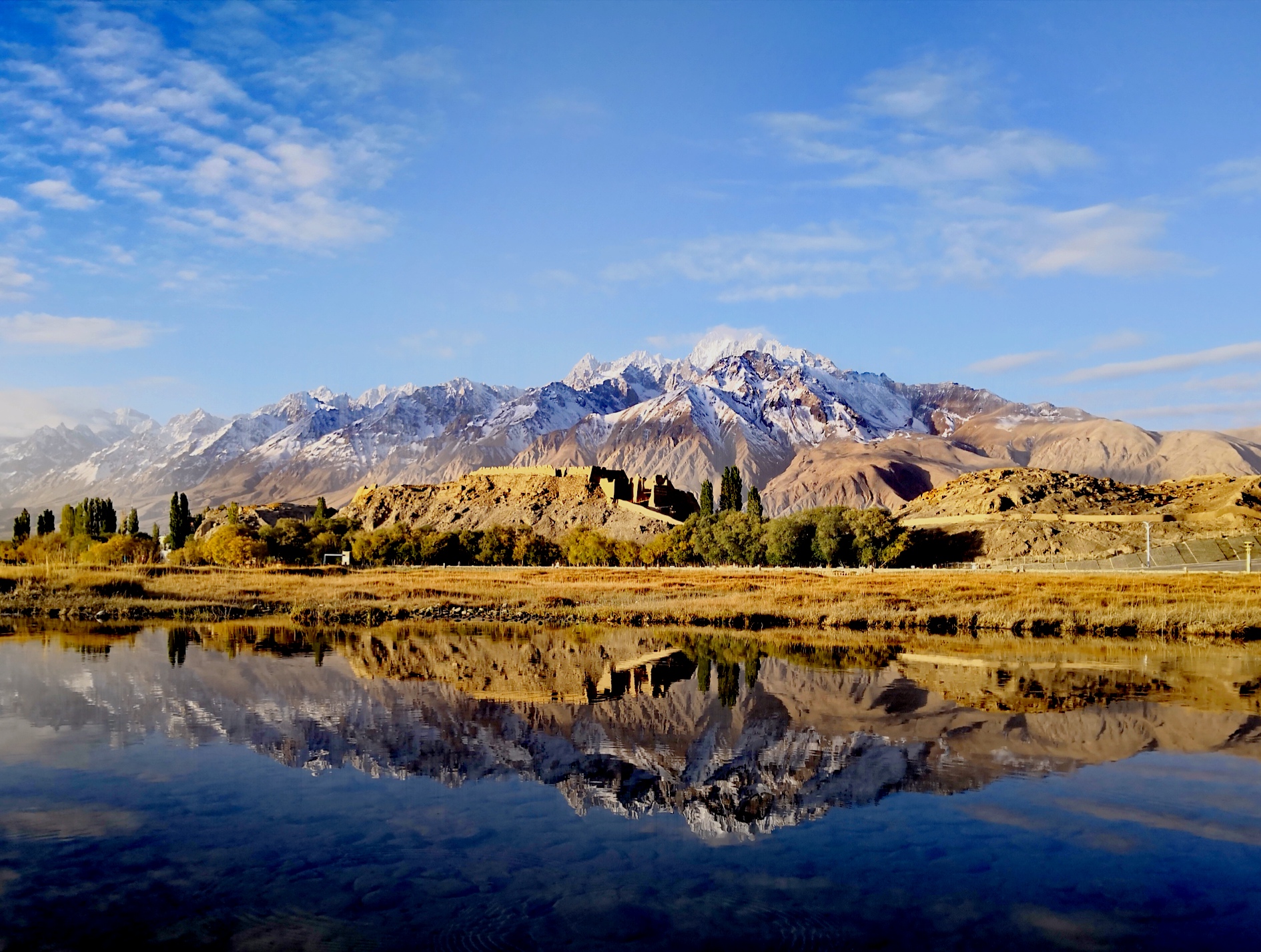 南疆，一个小众旅行之地 I 南疆环线游 路线及攻略