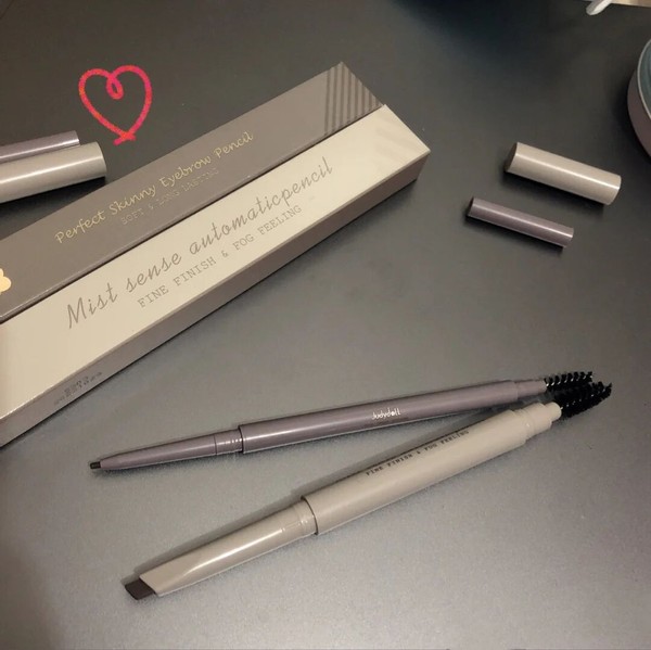 学生党必备眉笔合集，6款眉笔性价比超高，贫民窟女孩的福音