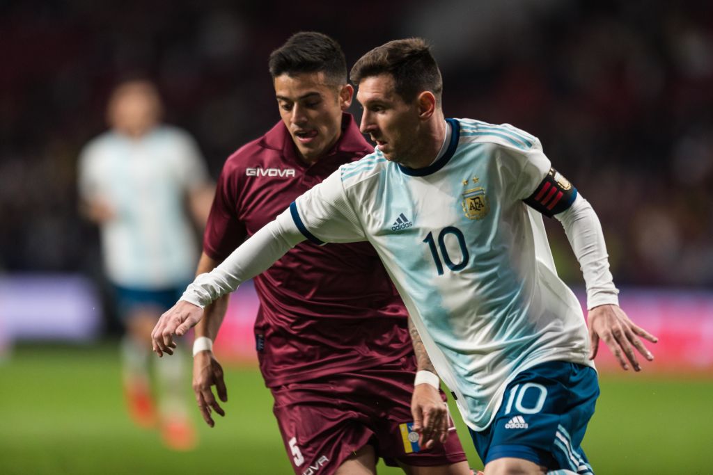 阿根廷1-3委内瑞拉复盘：三中卫酿惨祸 梅西的帮手在哪里？