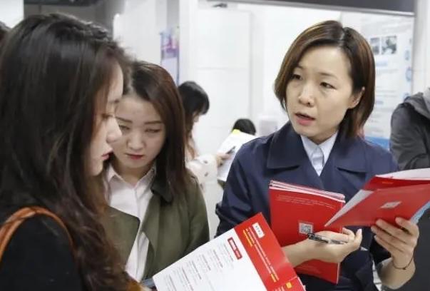 外省学生上大学要迁户口吗？毕业后才知道，聪明的学生早有准备