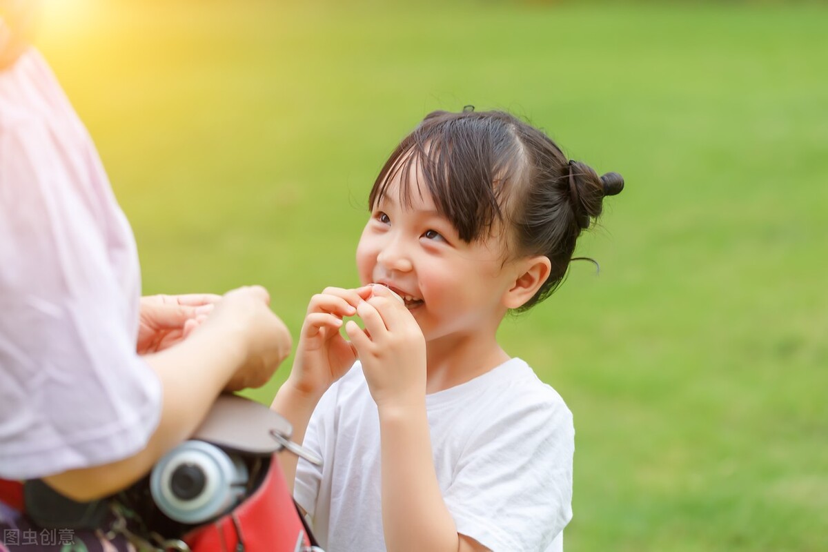 妈妈花了48万，孩子只长高1厘米，用好5个方法可以让孩子自然长高