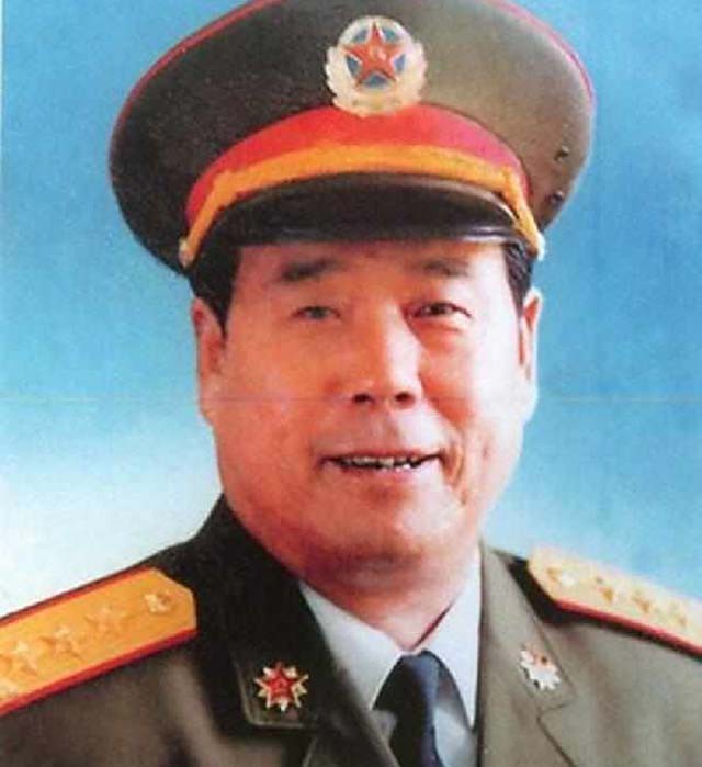 1985年裁军重组七大军区，司令员都是谁？后来又被授予了什么军衔