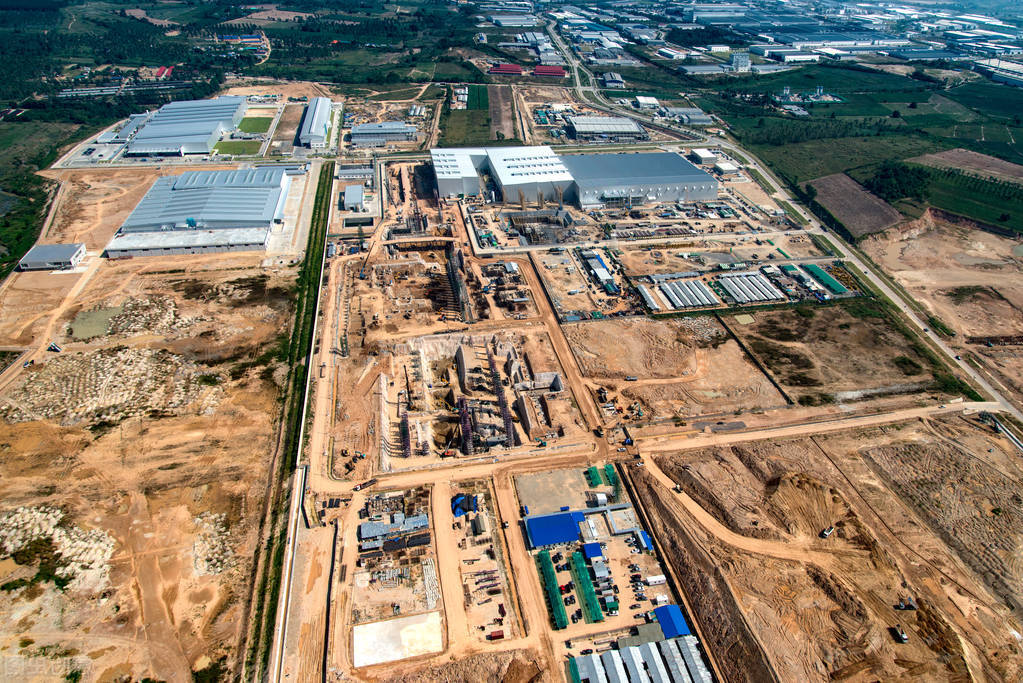 我国各省市地均GDP核算，上海北京高产出、粤闽浙苏等效率都较高