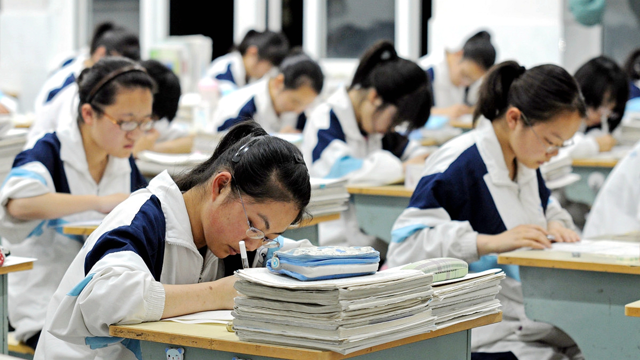 21年各省高考“分数线预估”出炉，江苏514分以下或将与本科无缘