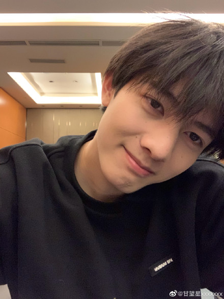 青3创4潜力股预览！翻版宋威龙浓颜出圈，这颜值能火成顶流吗？