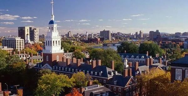 美国最好的私立大学、公立大学TOP100！全都是优秀的名校啊~