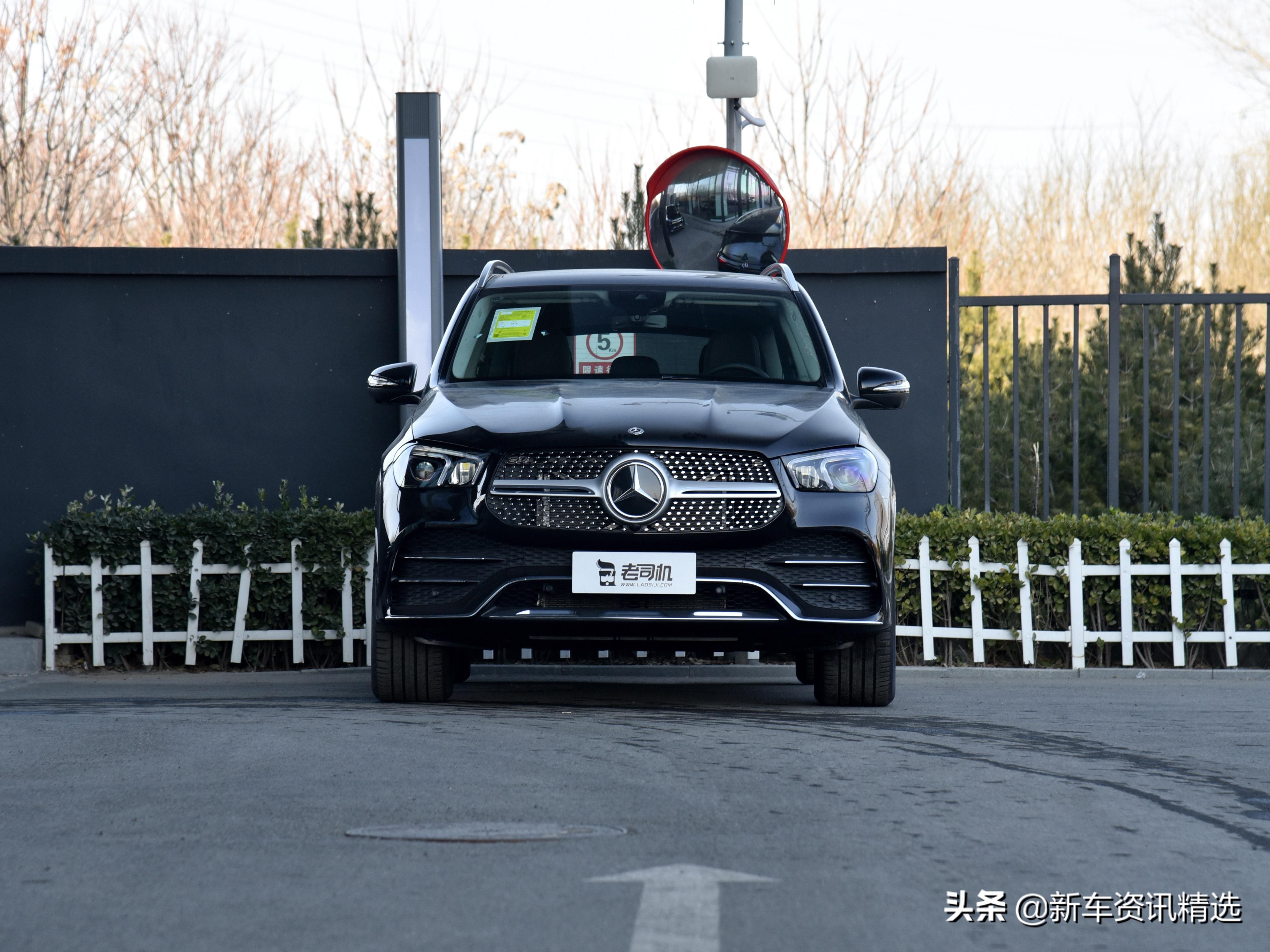 2.5T发动机的中大型SUV，售价将近100万，实拍奔驰GLE