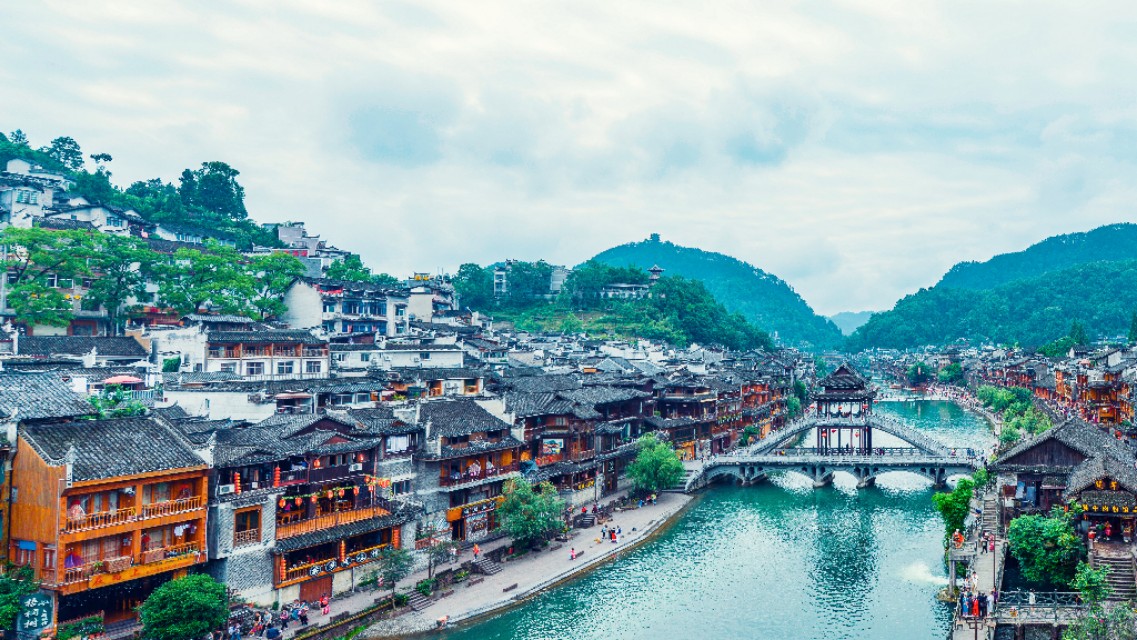 湖南湘西凤凰古镇旅游攻略!路线!图片——图文