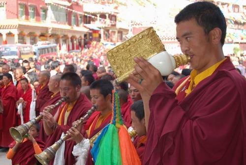 成语“吹毛求疵”，“吹”是什么意思？（吹毛求疵什么意思）