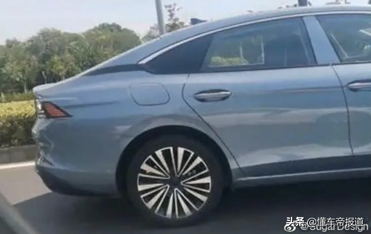 新车 | 大溜背+无边框车门，上汽大众一代凌渡曝光，年内将上市