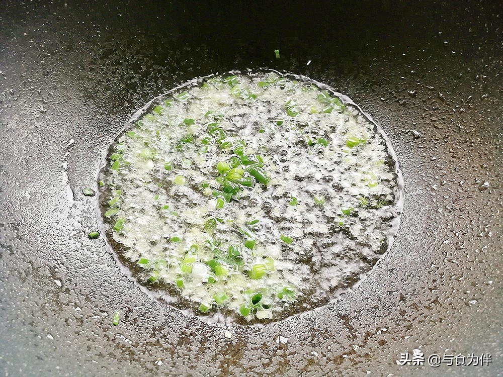 高考日子快到了，菜谱里可常配这食材，孩子远离“疲劳”，状态好