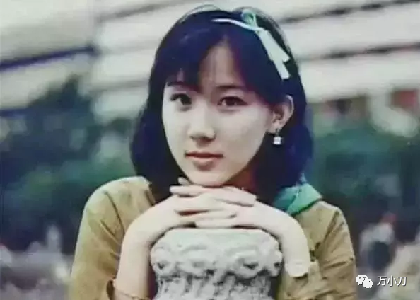 萧大美人亲授亦雅亭丰胸秘诀，轻松拥有傲人曲线，安全有效不反弹