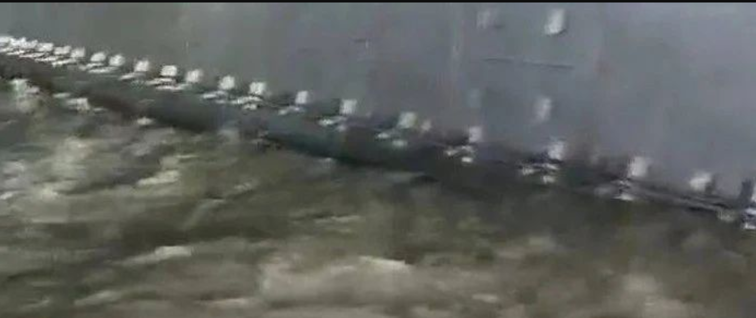 死里逃生！暴雨亲历者口述：情侣放开了彼此的手……