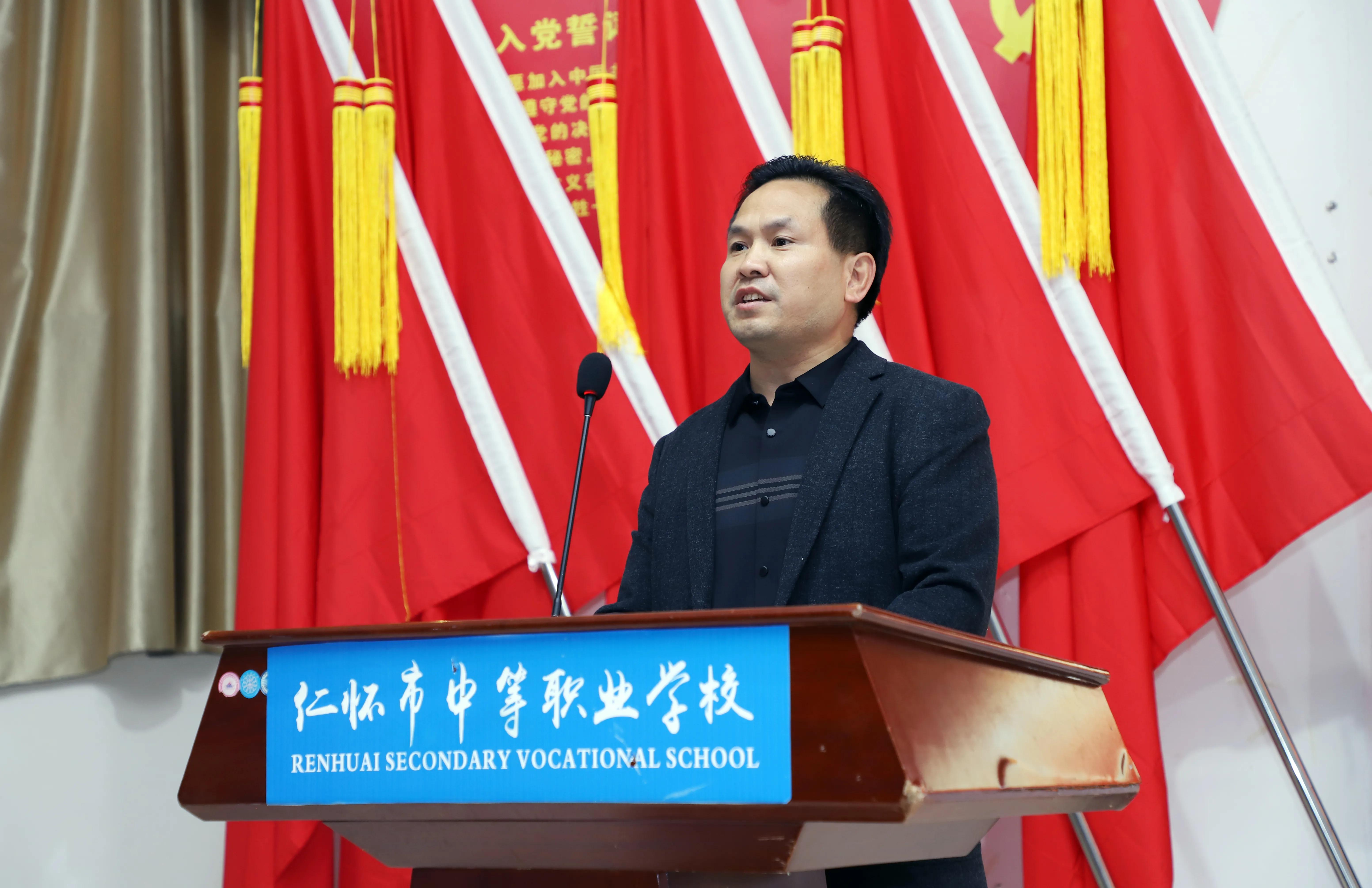 酒旅融媒中心落地仁怀职校并举行校企合作签约仪式