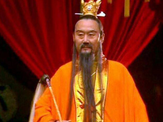 南方南极观音,西方如来佛祖,北方北极玄灵,中央黄极黄角大仙