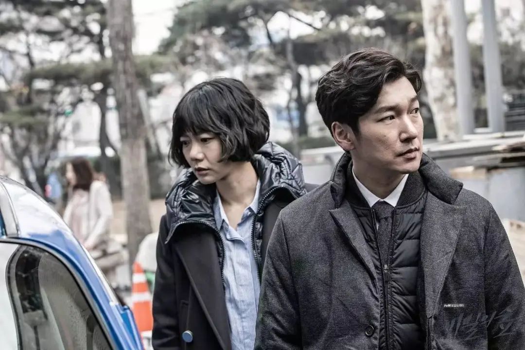 近十年评分最高的10部悬疑韩剧，《幽灵》第9，《信号》仅第2