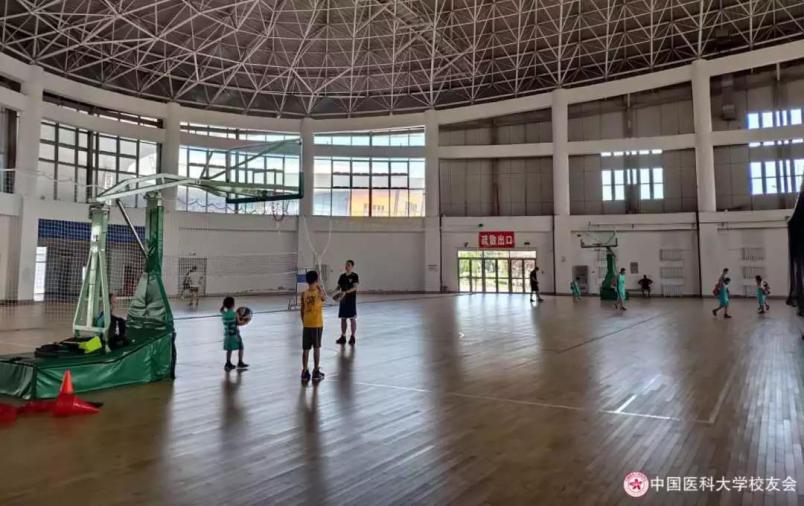 新生攻略！食堂带电梯，宿舍配洗衣机，给你中国医科大学最全生活指南！