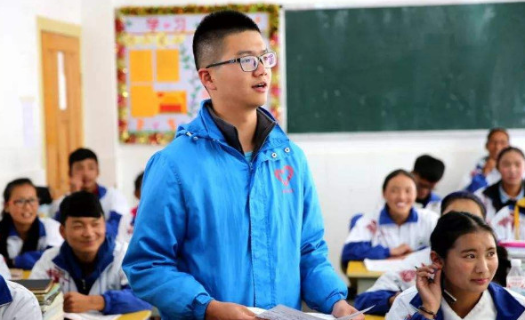 中考300分能上普高吗？有智慧的家长会这么办，考上大学不是梦