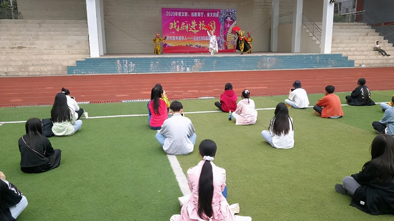 乐至县高级职业中学:非遗文化有神韵,特色川剧润心灵