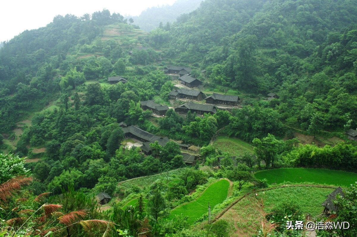 圣泉山人文举萃〔八章〕