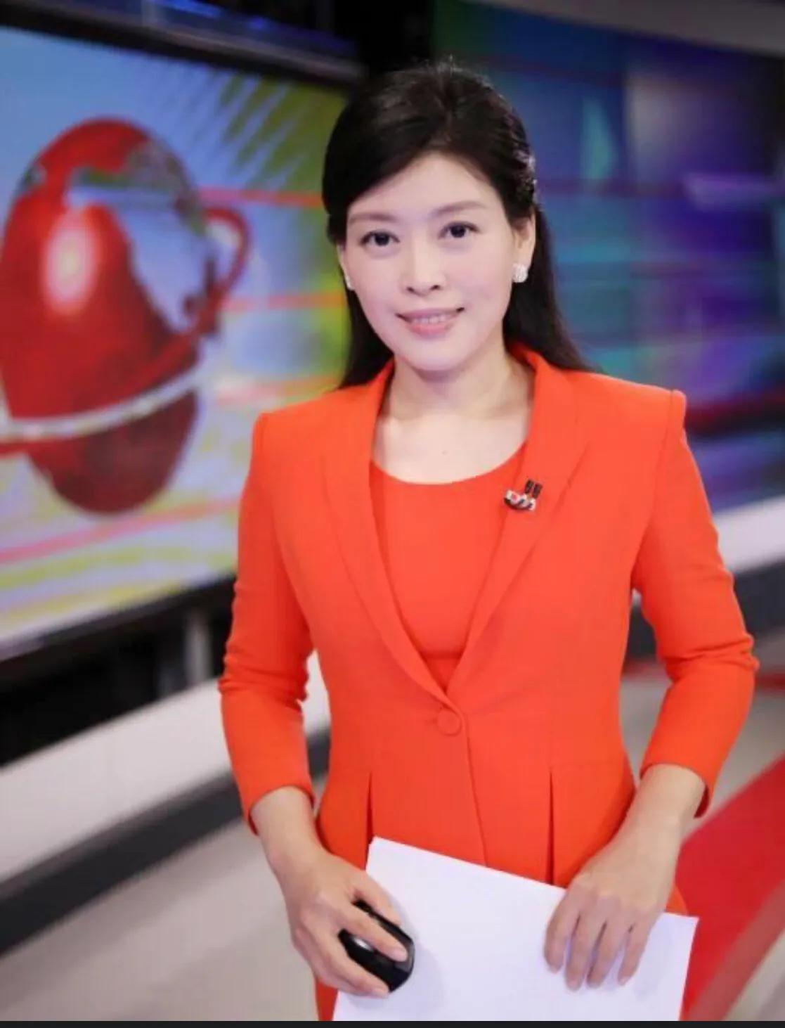 上海电视台新闻主播卜凡