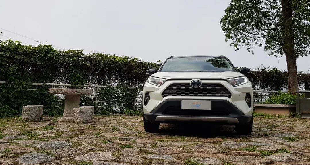 丰田RAV4刹车安全隐患引关注，销量却逆势上扬为何如此吃香？