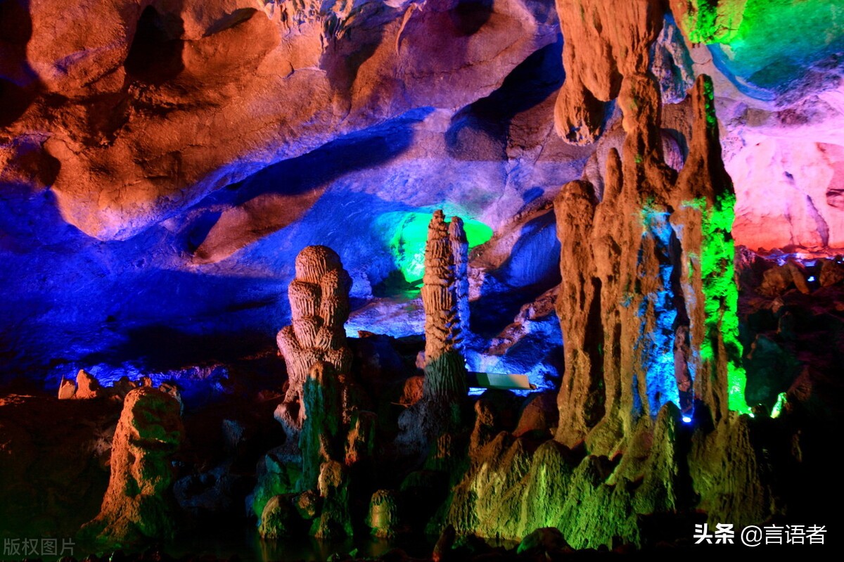 7,太极洞风景名胜区金狮洞景区是一处典型的喀斯特洞穴,也是国内难得